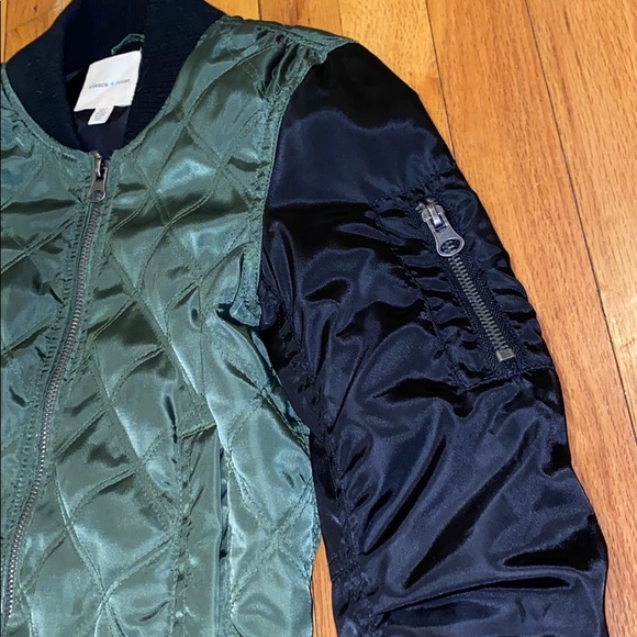 Bomber jacket - Picture 4 of 7